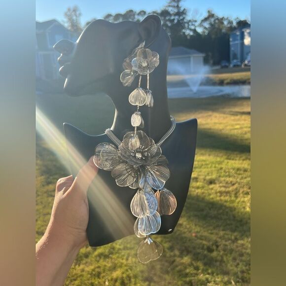 Zara Floral Silver Plated Necklace and Earrings Set - Picture 1 of 11